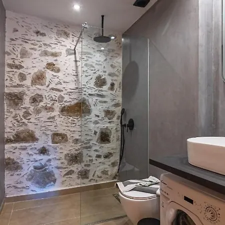 Plagia Apartment *
